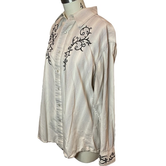 Wrangler Striped Pearl Snap Embroidered Western Shirt Size Large Cowgirl - Picture 5 of 10